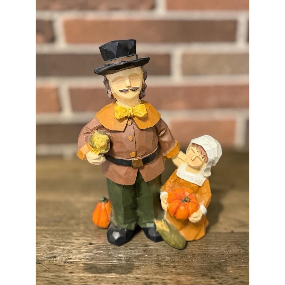 Vtg Tii Collections Pilgrim & Child Hand Painted Resin Figurine Wood Carve Look